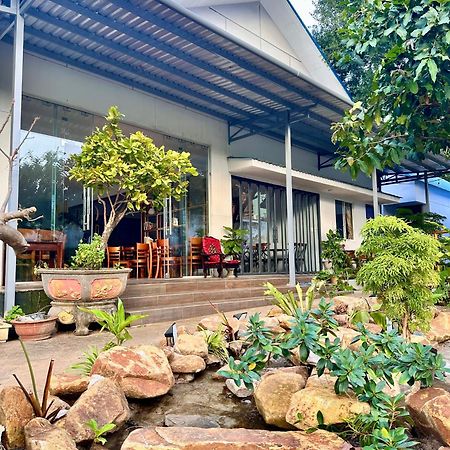 Bungalow Hotel Chi Khu Co Ong Zewnętrze zdjęcie