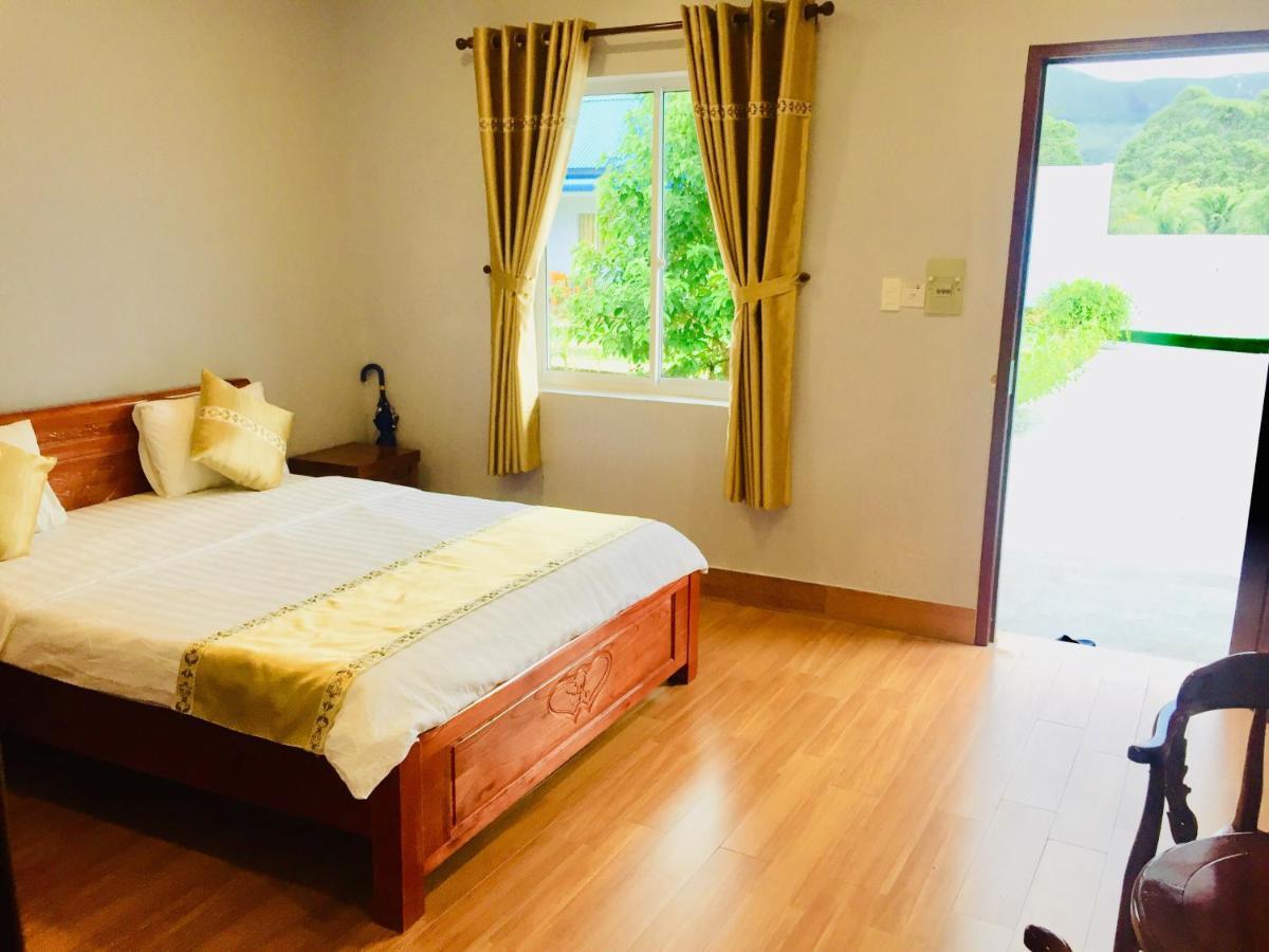 Bungalow Hotel Chi Khu Co Ong Zewnętrze zdjęcie