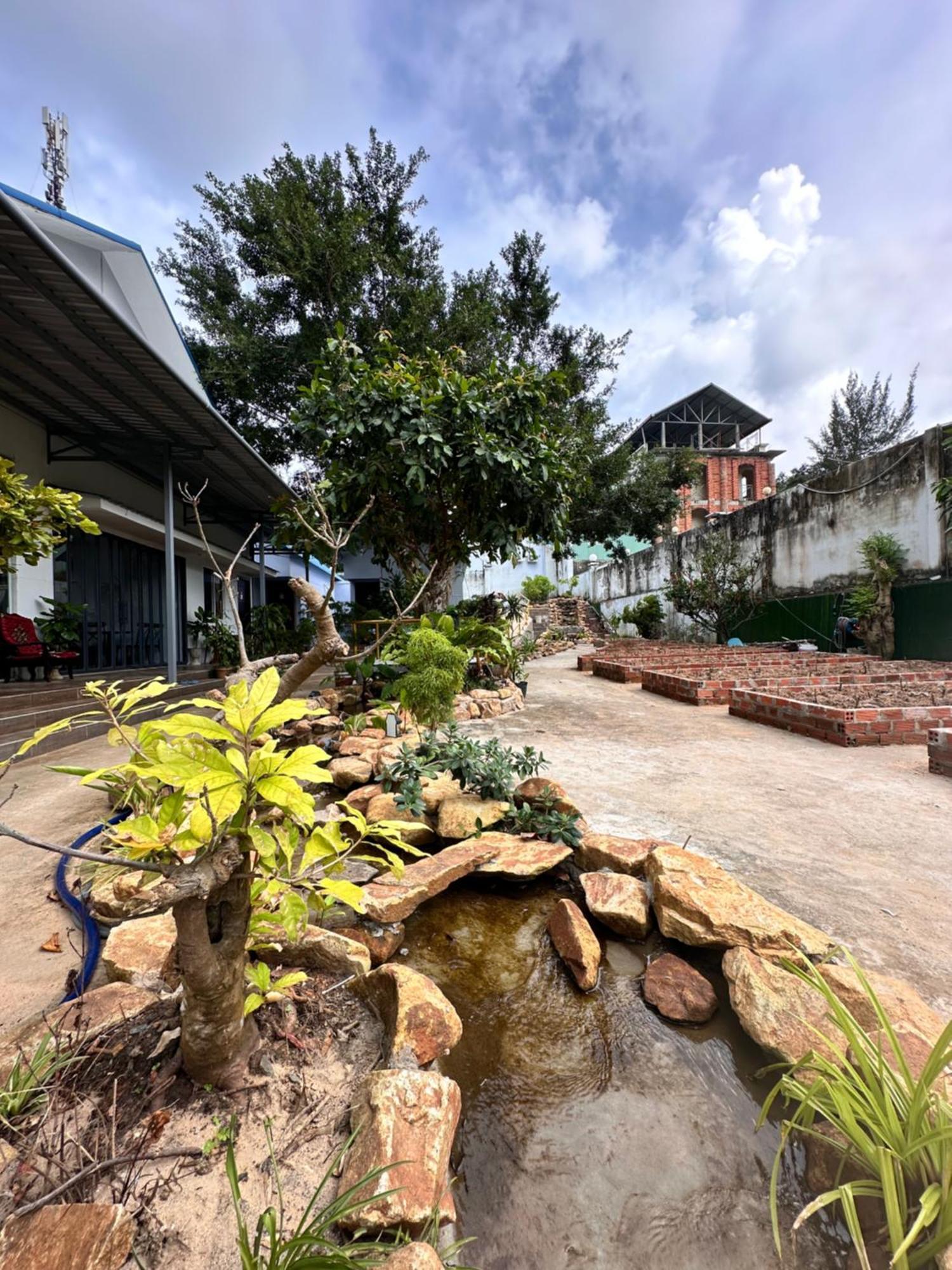 Bungalow Hotel Chi Khu Co Ong Zewnętrze zdjęcie
