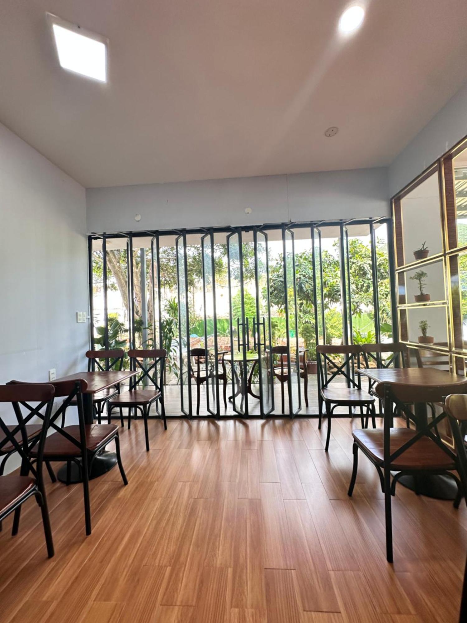 Bungalow Hotel Chi Khu Co Ong Zewnętrze zdjęcie